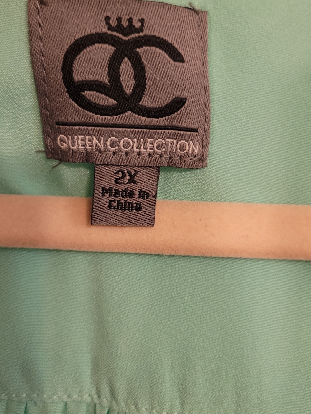 Queen Collection 2X Mint Green Sleeveless Maxi Dress - Picture 3 of 4